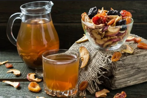 Узвар з сухофруктів